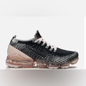 Nike “Pinkrose” vapormax